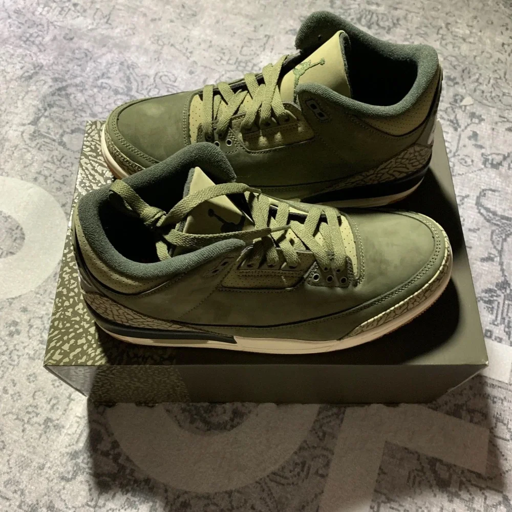 Jordan Air Jordan 3 Retro‎ Mens Size 8 M Olive New Sequoia DN3707-202 Sneaker